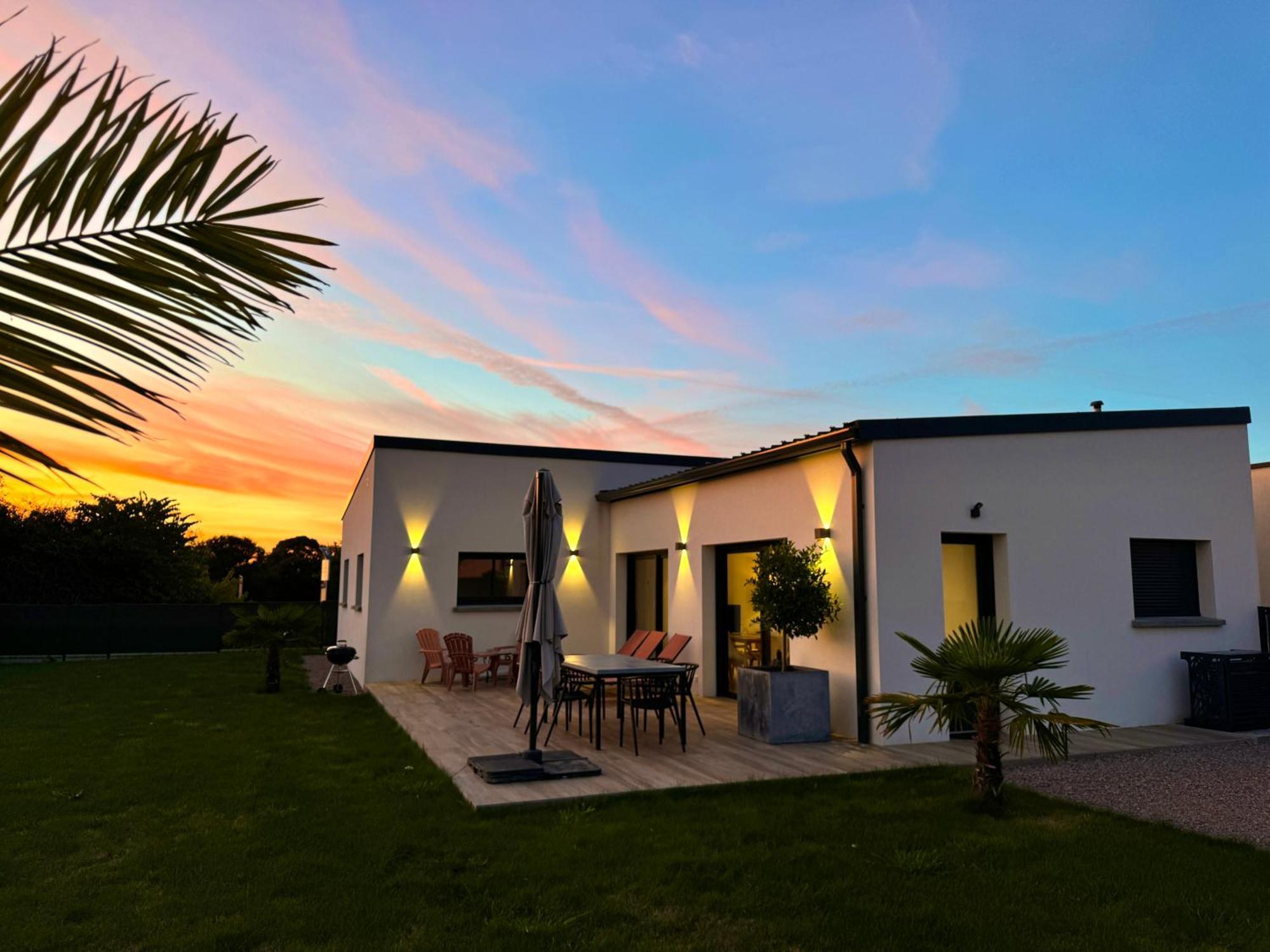 Maison neuve 4 étoiles plain-pied proche de la mer Plurien Extérieur photo