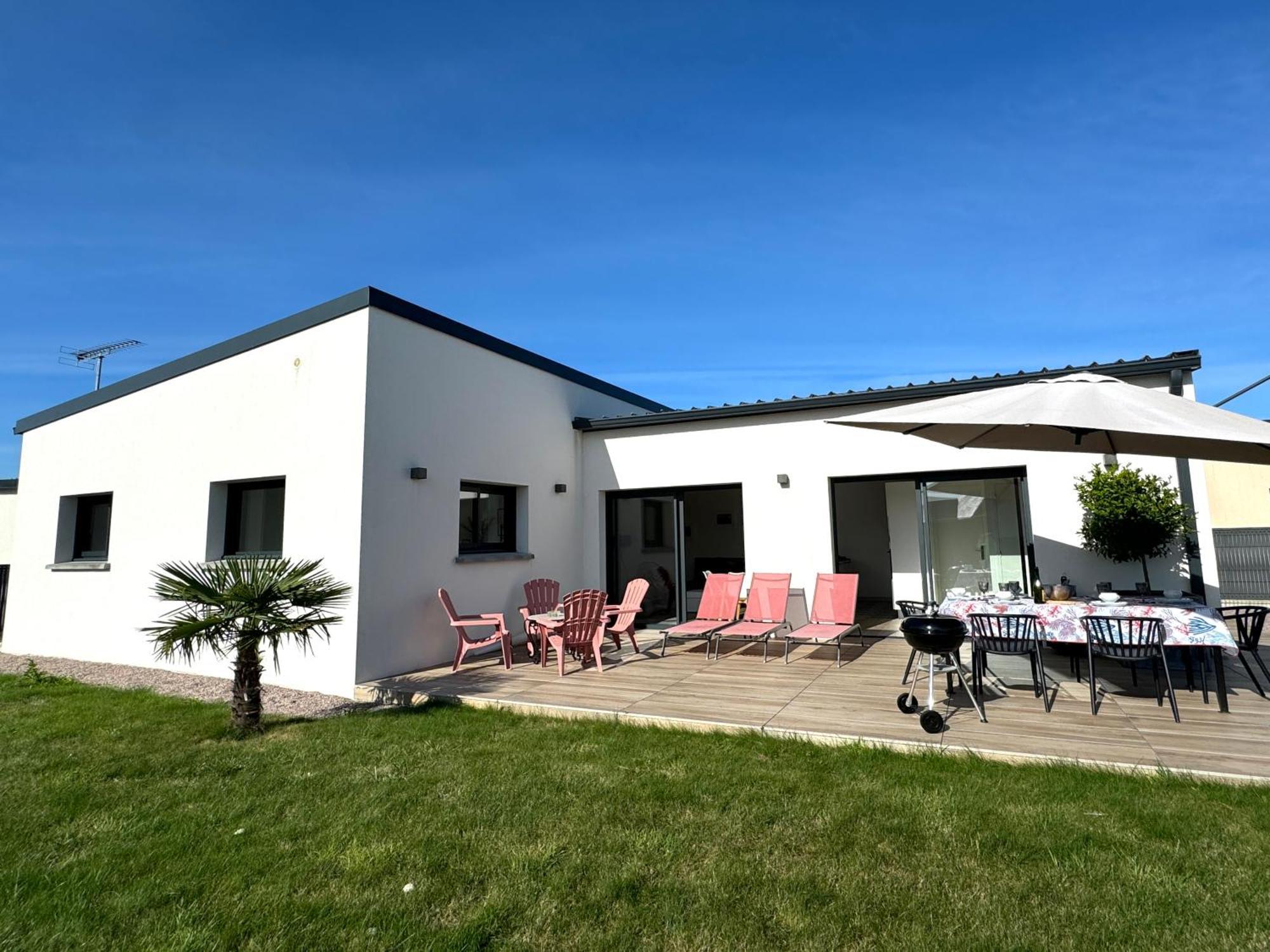 Maison neuve 4 étoiles plain-pied proche de la mer Plurien Extérieur photo